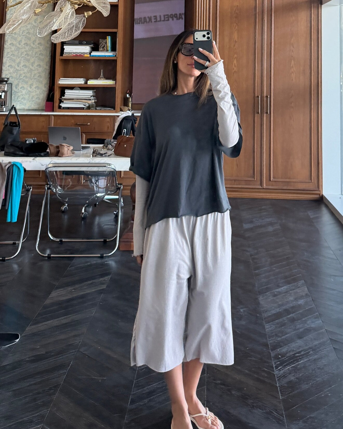 Bare Dark & Light Gray